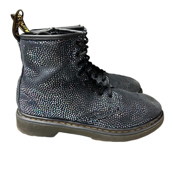 Dr. Martens Pascal Lace Up Boots Black Suede Outer Iridescent Foil Kids Girls 3Y - Picture 1 of 8
